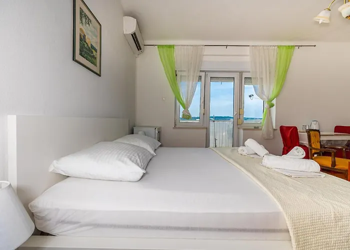 Double Bedroom Seaview Pansiyon