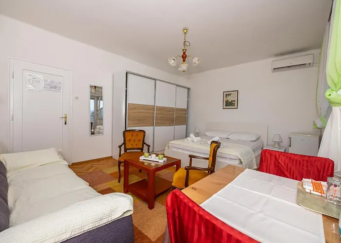 Pansiyon Double Bedroom Seaview Crikvenica